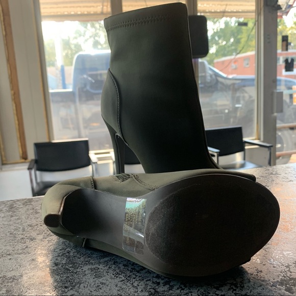 “CORA”style:ankle booties - Picture 2 of 3